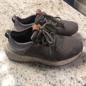 NEW BALANCE boys sneakers